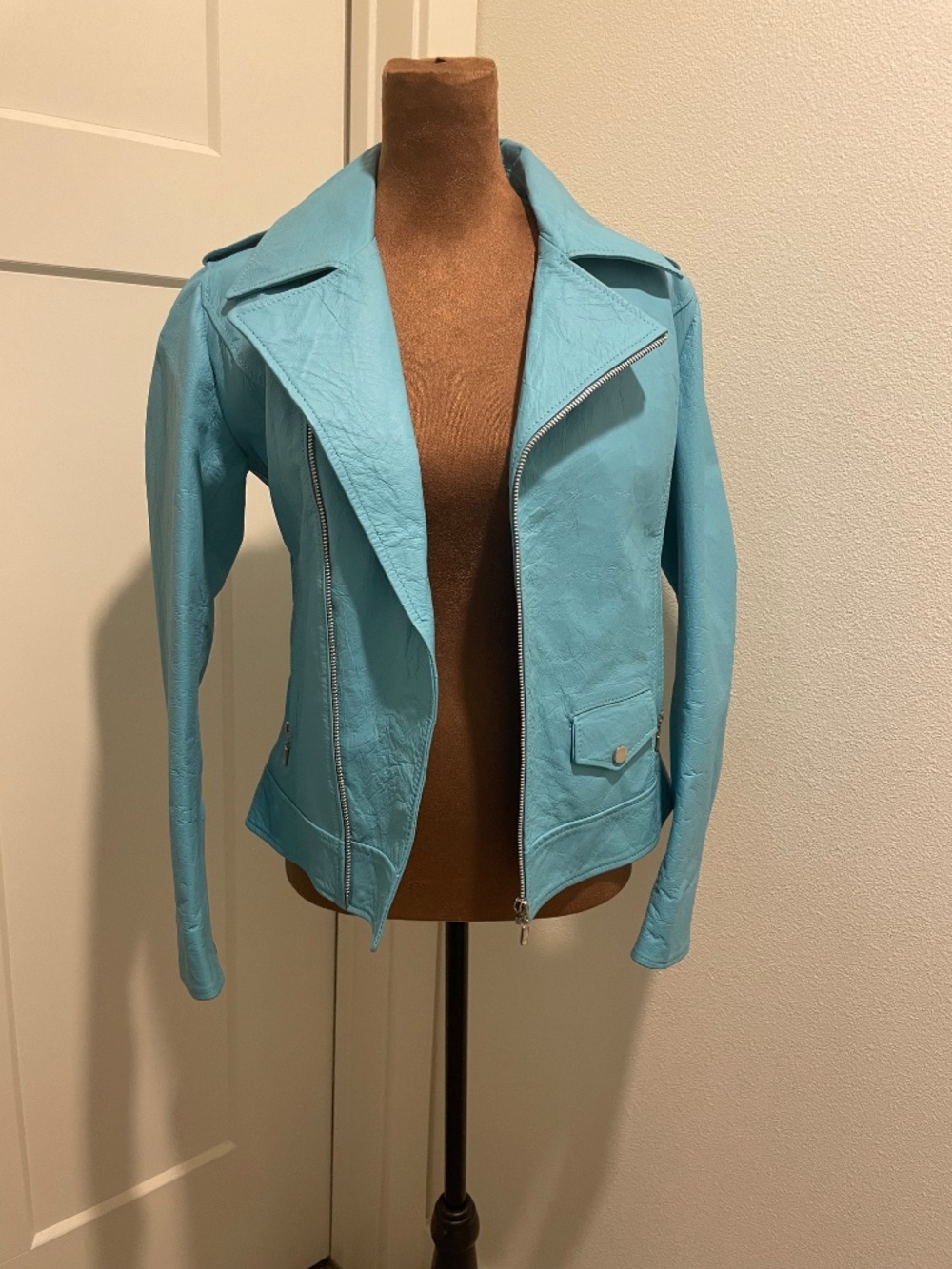 Enjoy Genuine Italian Leather Electric Blue Jacket Small - Picture 2 of 13